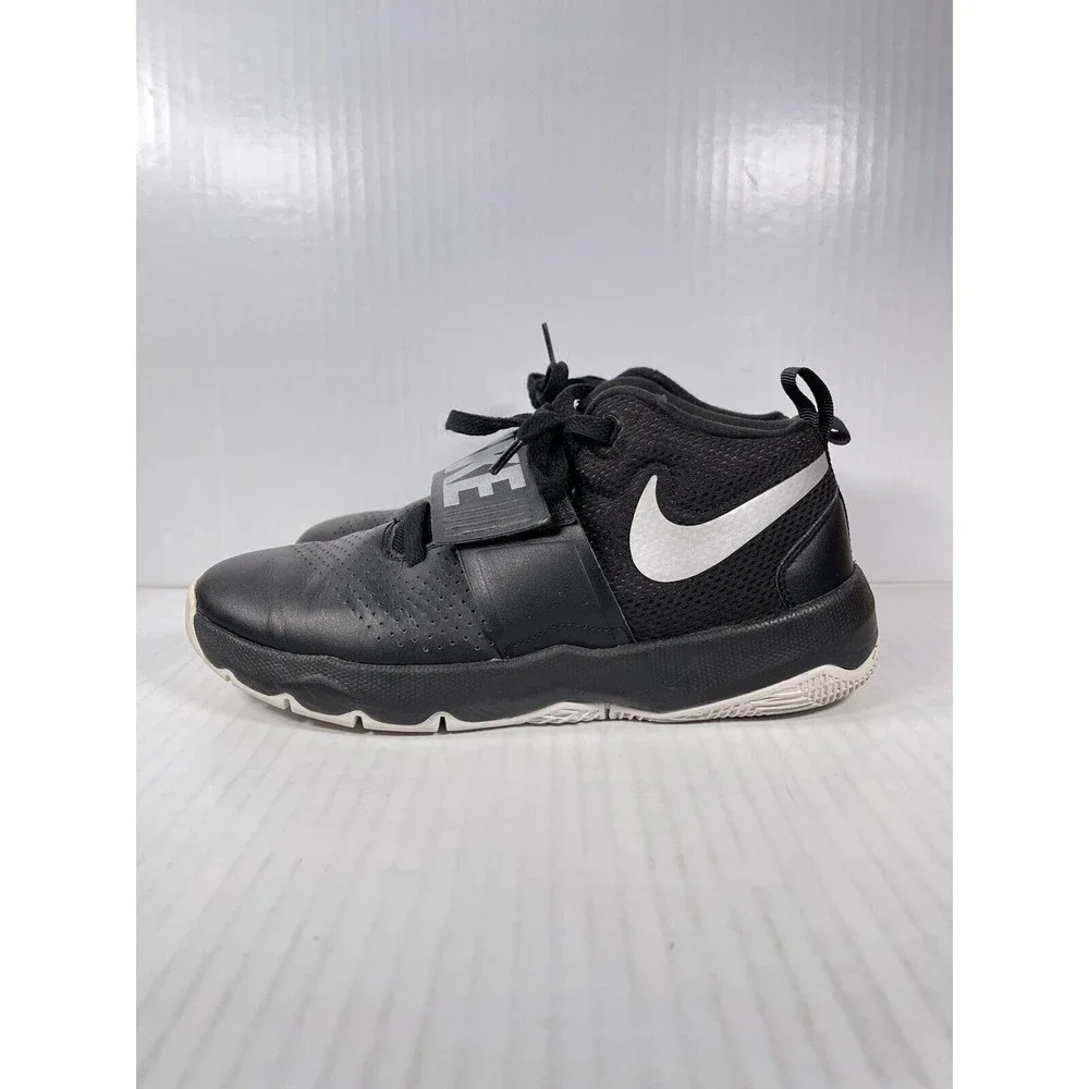 Nike Team Hustle D8 GS 881941-001